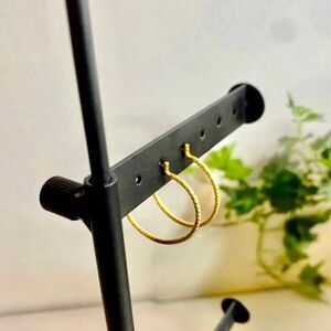 Retro Thin Texturized Gold Hoop‎ Earrings